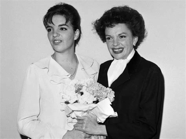 Understanding Liza Minnelli's Age At The Time Of Judy Garland's Passing